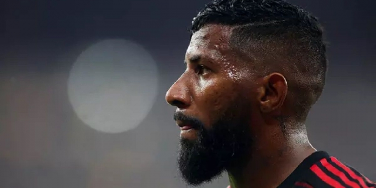 Rodinei teria se oferecido para defender o River Plate, diz imprensa da Argentina