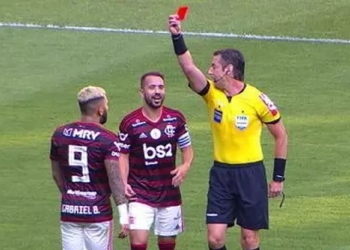 Torcida do Flamengo fica indignada com ‘chilique’ de Gabigol e cobra ajuda médica: ‘Paga um psicólogo pra esse infantil’