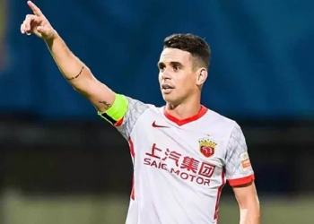 Flamengo não se dá por vencido, mantém contato com empresários e monta estratégia para contratar Oscar em 2023