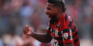 Rodinei bate o martelo e decide onde vai jogar em 2023; lateral-direito está no Flamengo há seis anos