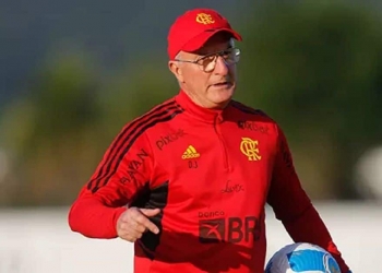 Dor de cabeça no Flamengo: Dorival Júnior acumula seis desfalques antes de confronto contra o Vélez Sarsfield