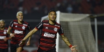 Empresários de João Gomes estariam exigindo salário de R$ 300 mil para renovar com o Flamengo