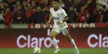 Chamado de ‘novo Casemiro’, João Gomes pode receber caminhão de dinheiro para trocar Flamengo por Real Madrid, Manchester United ou Liverpool