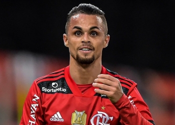 Al-Hilal bate o martelo e decide futuro de Michael; jogador está apalavrado com Marcos Braz para voltar ao Flamengo
