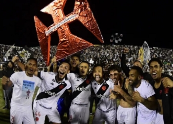 É pra rir? Jogadores do Vasco provocam o Flamengo após vitória contra o Ituano
