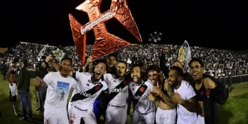 É pra rir? Jogadores do Vasco provocam o Flamengo após vitória contra o Ituano