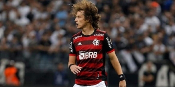 Idade pesa, mas Flamengo toma decisão quanto ao futuro de David Luiz; contrato encerra em dezembro