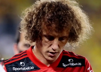 Aos 35 anos, David Luiz toma decisão sobre a aposentadoria e diz se chegou o momento de pendurar as chuteiras