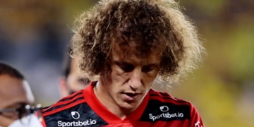 Aos 35 anos, David Luiz toma decisão sobre a aposentadoria e diz se chegou o momento de pendurar as chuteiras