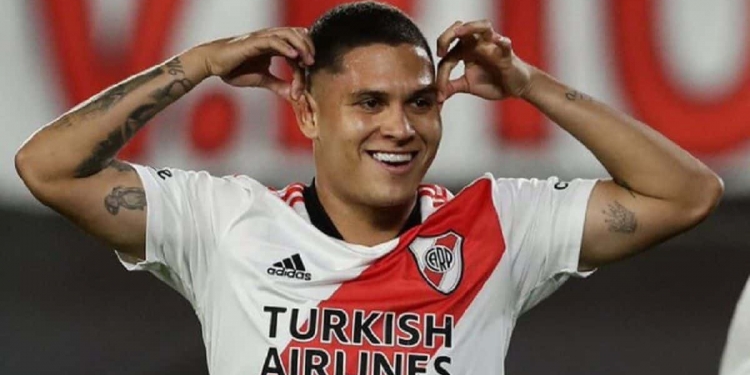 Empresários oferecem Quintero ao Flamengo, que teria apresentado proposta oficial para a sua compra