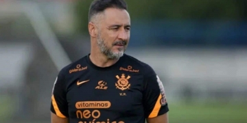 Flamengo fecha a contratação de Vitor Pereira e anúncio deve ocorrer nas próximas horas