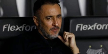 Atacante é dispensado por Vítor Pereira e deve deixar o Flamengo em janeiro de 2023