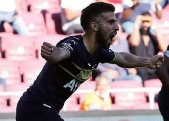 Flamengo injeta mais dinheiro e oferece proposta ‘irrecusável’ para comprar Diego Rossi junto ao Fenerbahçe